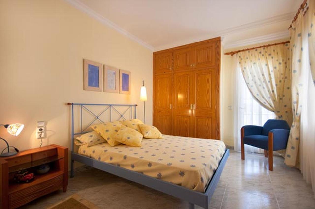 Villa Savanna Cala'N Blanes  Exteriör bild
